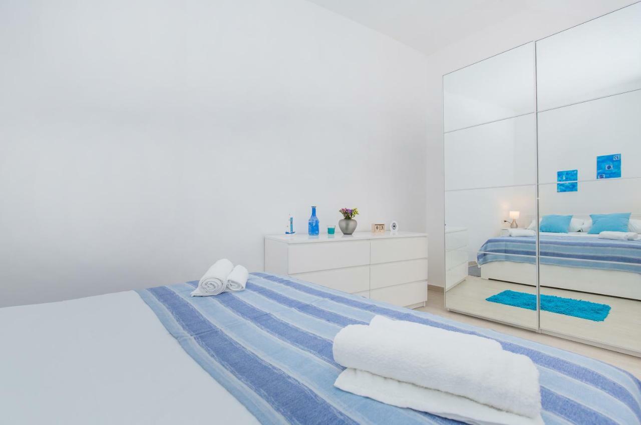 The Happy Apartment Дубровник Екстериор снимка