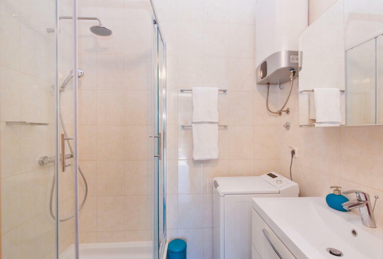The Happy Apartment Дубровник Екстериор снимка